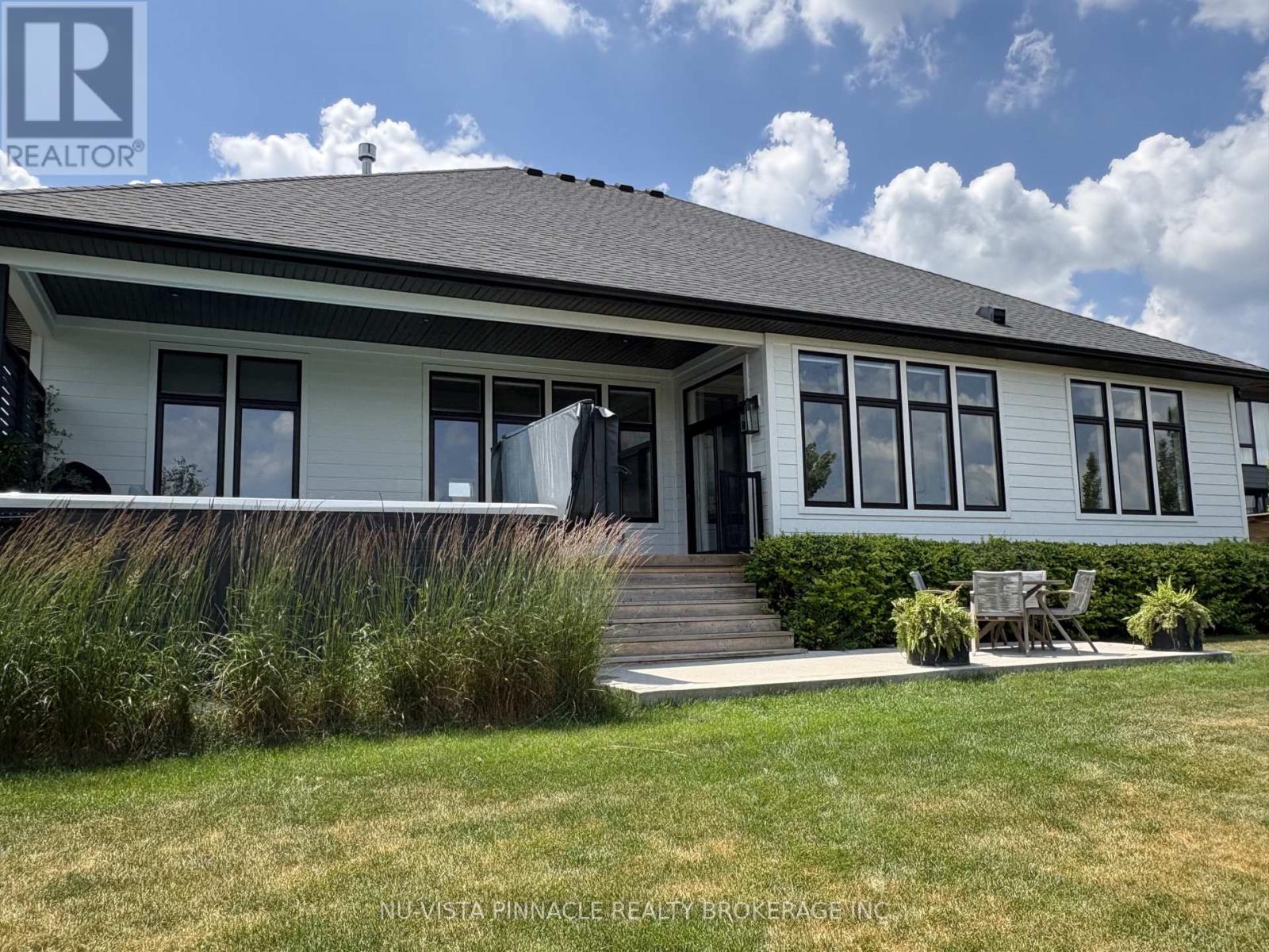 2572 Lucas Avenue, Strathroy-Caradoc, Ontario  N0L 1W0 - Photo 45 - X13706038