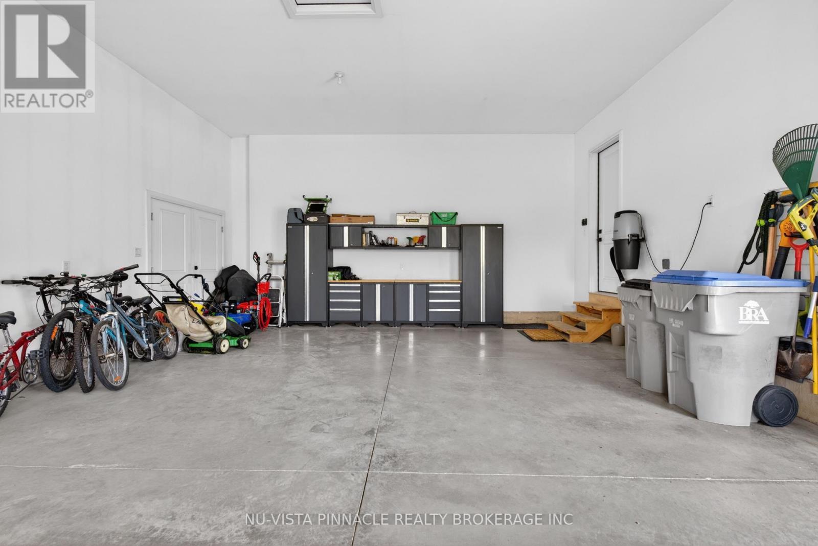 2572 Lucas Avenue, Strathroy-Caradoc, Ontario  N0L 1W0 - Photo 48 - X13706038