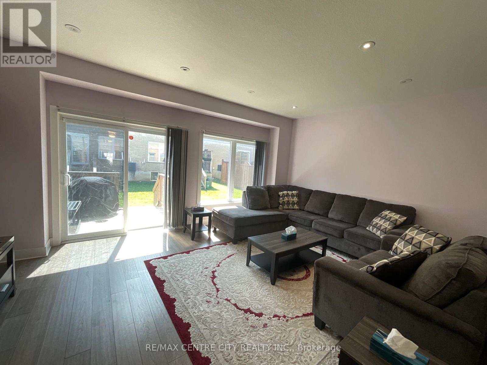 10 - 2609 Holbrook Drive, London South, Ontario  N6M 0G2 - Photo 6 - X13706112