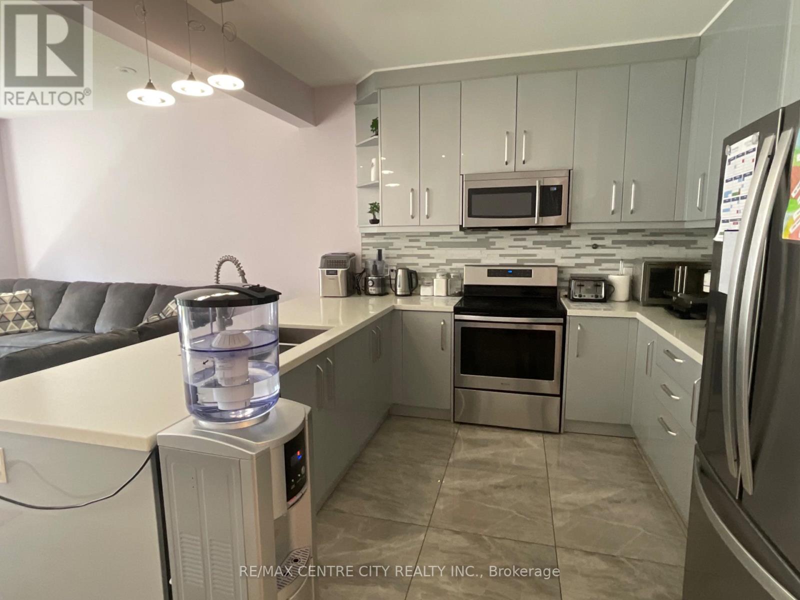 10 - 2609 Holbrook Drive, London South, Ontario  N6M 0G2 - Photo 8 - X13706112