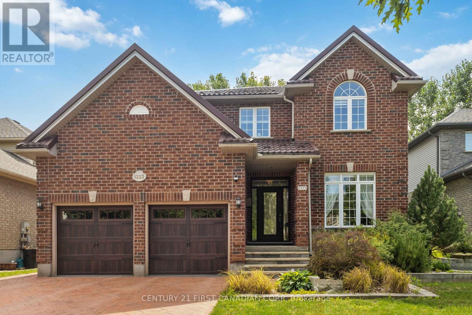 1223 Thornley Street, London South, Ontario  N6K 4V3 - Photo 2 - X13706114