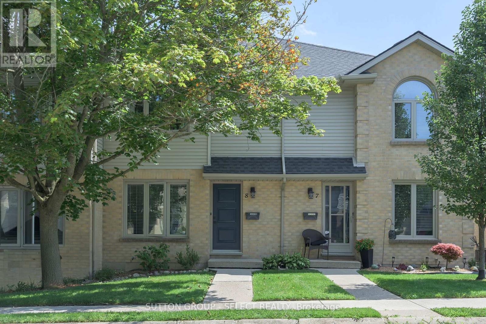 8 - 925 LAWSON ROAD, London North, Ontario
