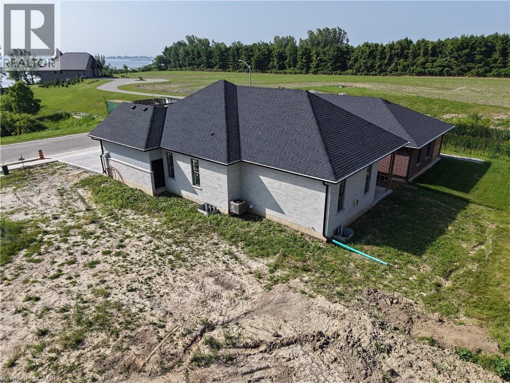 67 S Hunter Drive S, Port Rowan, Ontario  N0E 1M0 - Photo 6 - 40843708