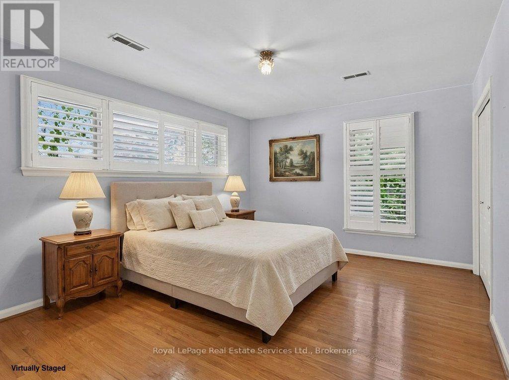 328 Dalewood Drive, Oakville, Ontario  L6J 4P5 - Photo 24 - W13706156
