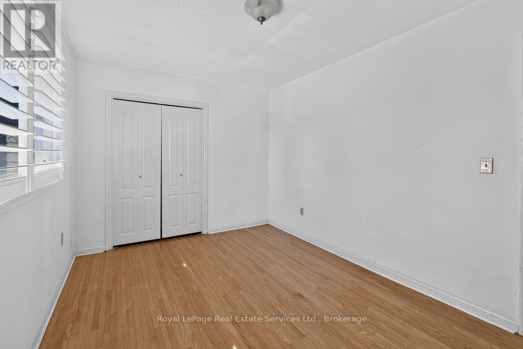 328 Dalewood Drive, Oakville, Ontario  L6J 4P5 - Photo 31 - W13706156