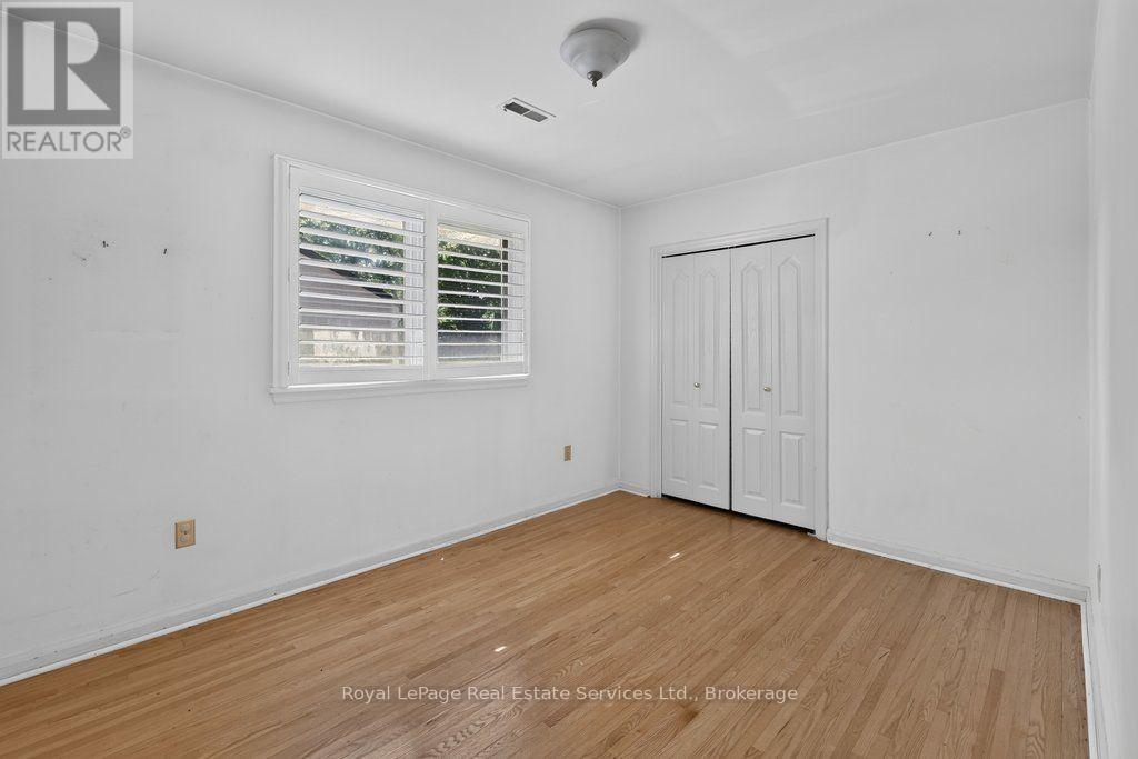 328 Dalewood Drive, Oakville, Ontario  L6J 4P5 - Photo 33 - W13706156