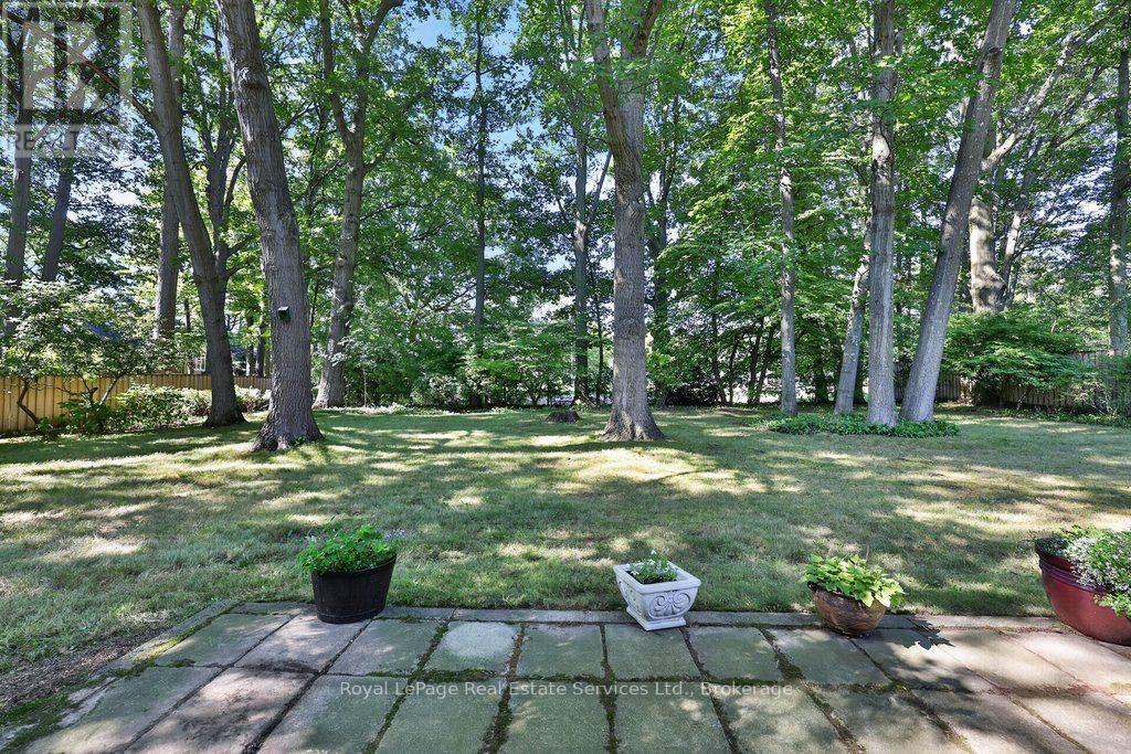 328 Dalewood Drive, Oakville, Ontario  L6J 4P5 - Photo 37 - W13706156