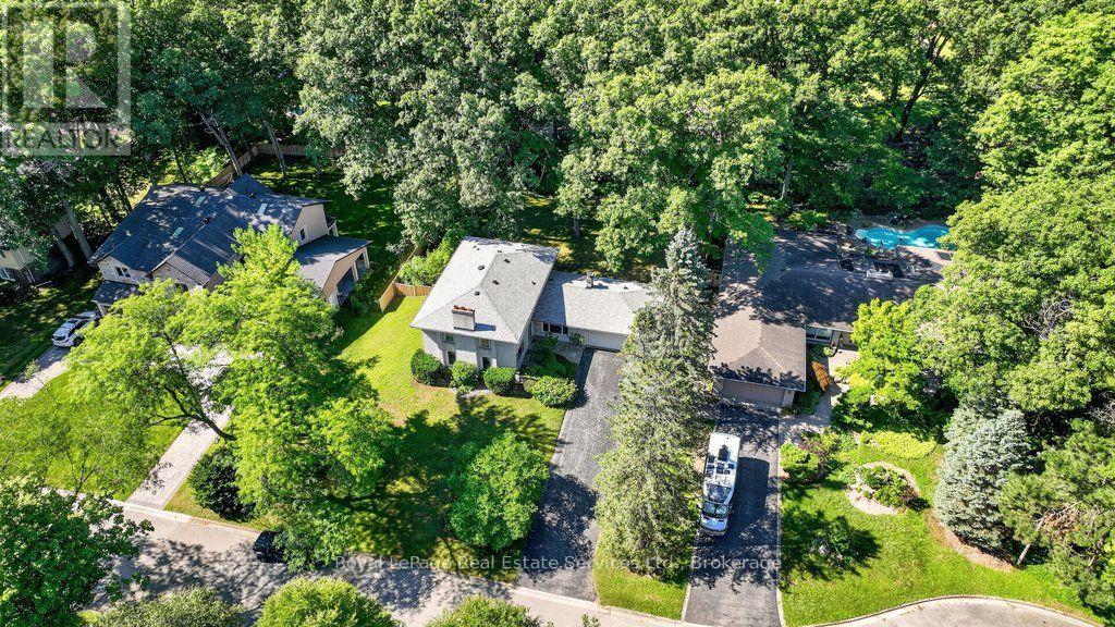 328 Dalewood Drive, Oakville, Ontario  L6J 4P5 - Photo 43 - W13706156
