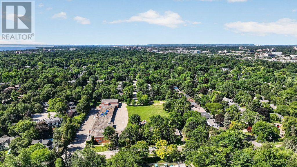 328 Dalewood Drive, Oakville, Ontario  L6J 4P5 - Photo 45 - W13706156