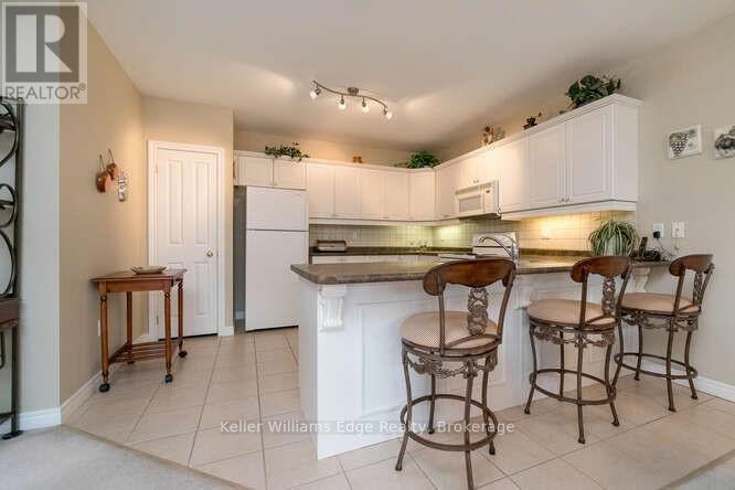 309 - 1998 Ironstone Drive NE, Burlington, Ontario  L7L 7P7 - Photo 10 - W13706294