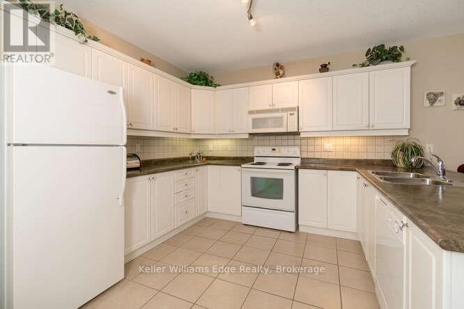 309 - 1998 Ironstone Drive NE, Burlington, Ontario  L7L 7P7 - Photo 11 - W13706294