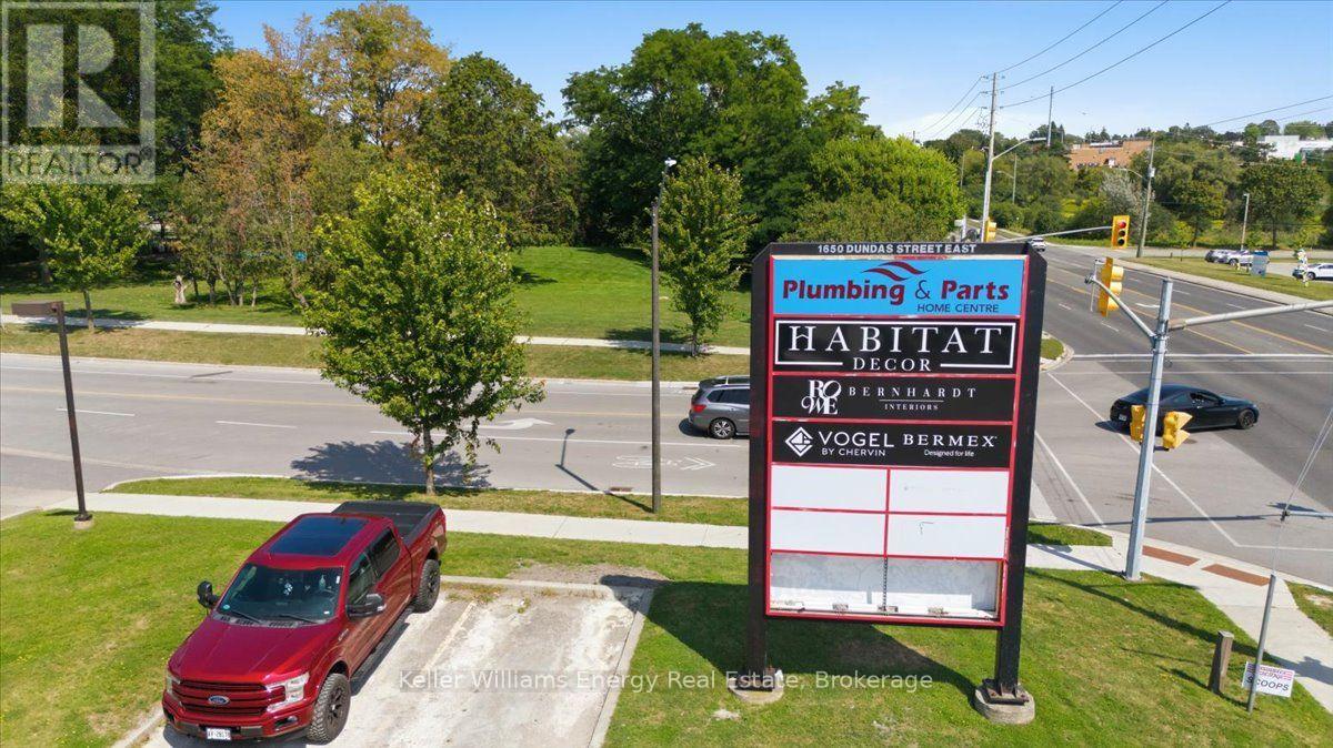 1650 Dundas Street E, Whitby, Ontario  L1N 2K8 - Photo 27 - E13706044