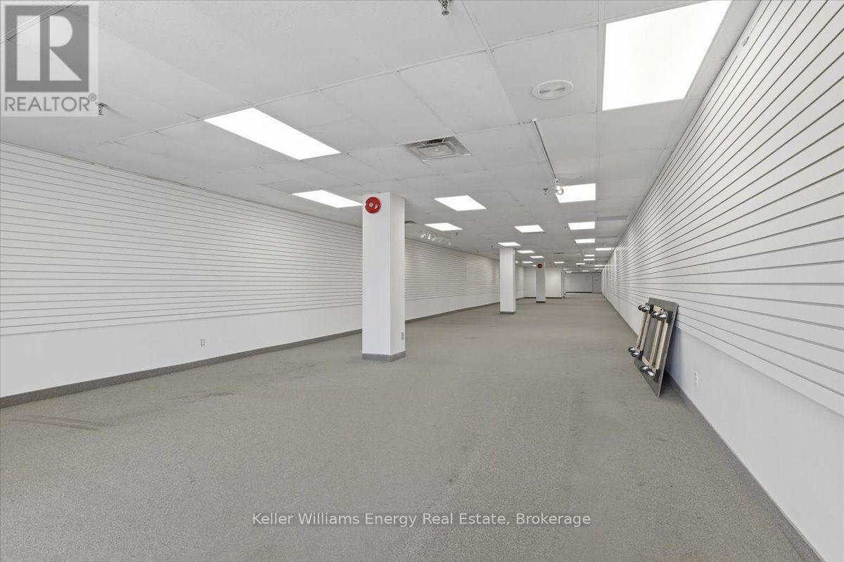 1650 Dundas Street E, Whitby, Ontario  L1N 2K8 - Photo 4 - E13706044