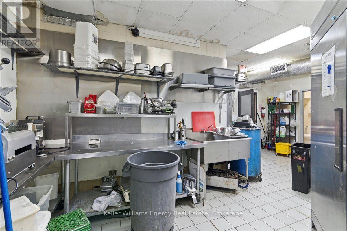 B1 - 1540 Dundas Street E, Whitby, Ontario  L1N 2K7 - Photo 14 - E13706288