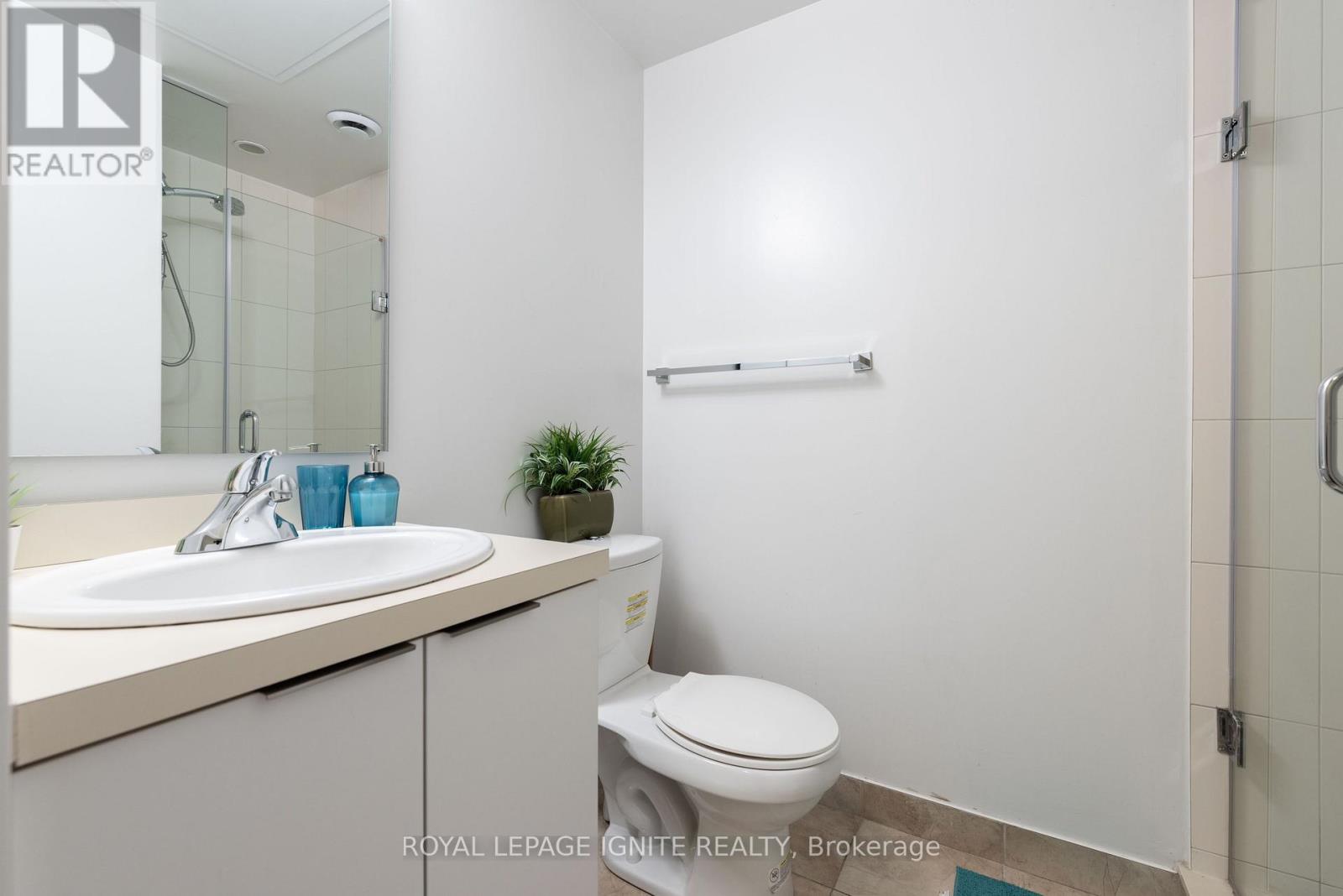 3303 - 14 York Street, Toronto, Ontario  M5J 0B1 - Photo 18 - C13706094