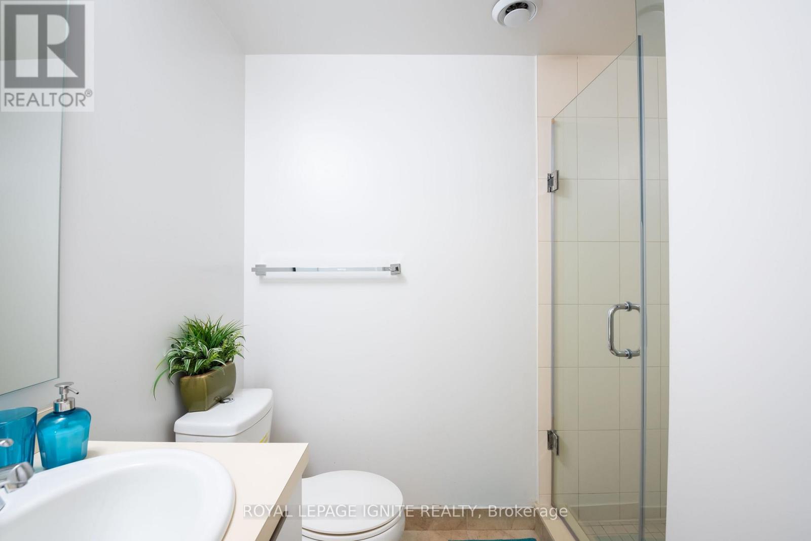 3303 - 14 York Street, Toronto, Ontario  M5J 0B1 - Photo 19 - C13706094