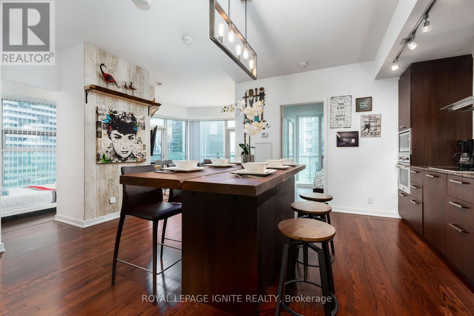 3303 - 14 York Street, Toronto, Ontario  M5J 0B1 - Photo 7 - C13706094