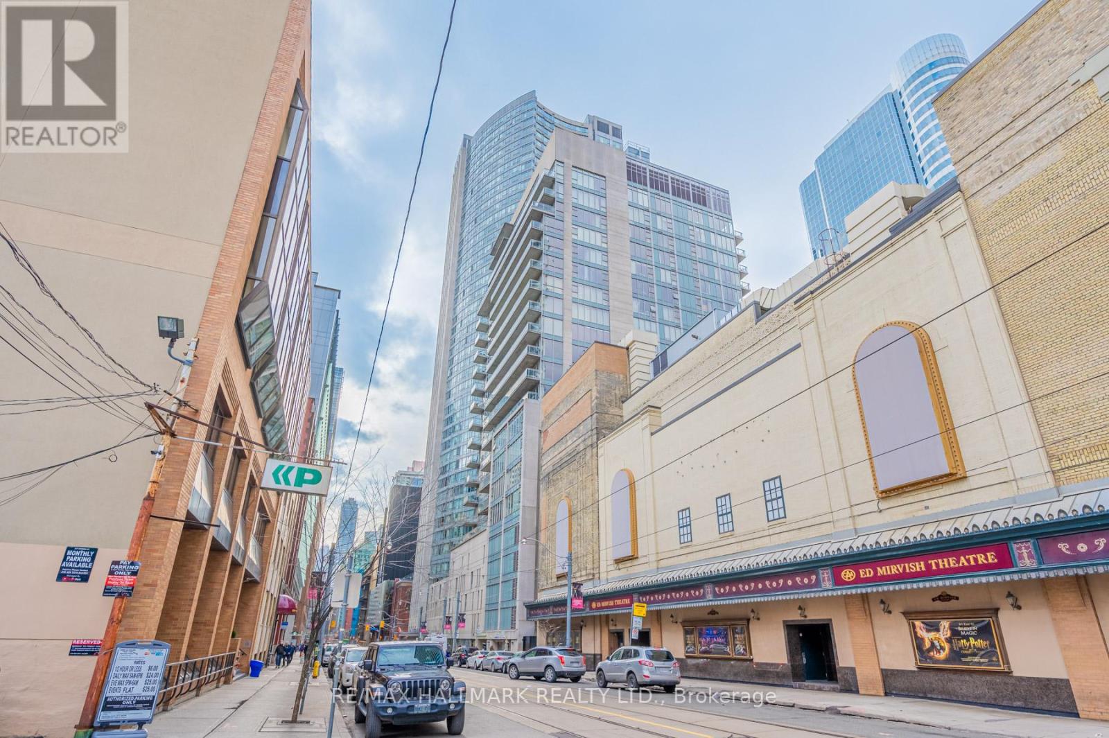 701 - 220 VICTORIA STREET, Toronto, Ontario