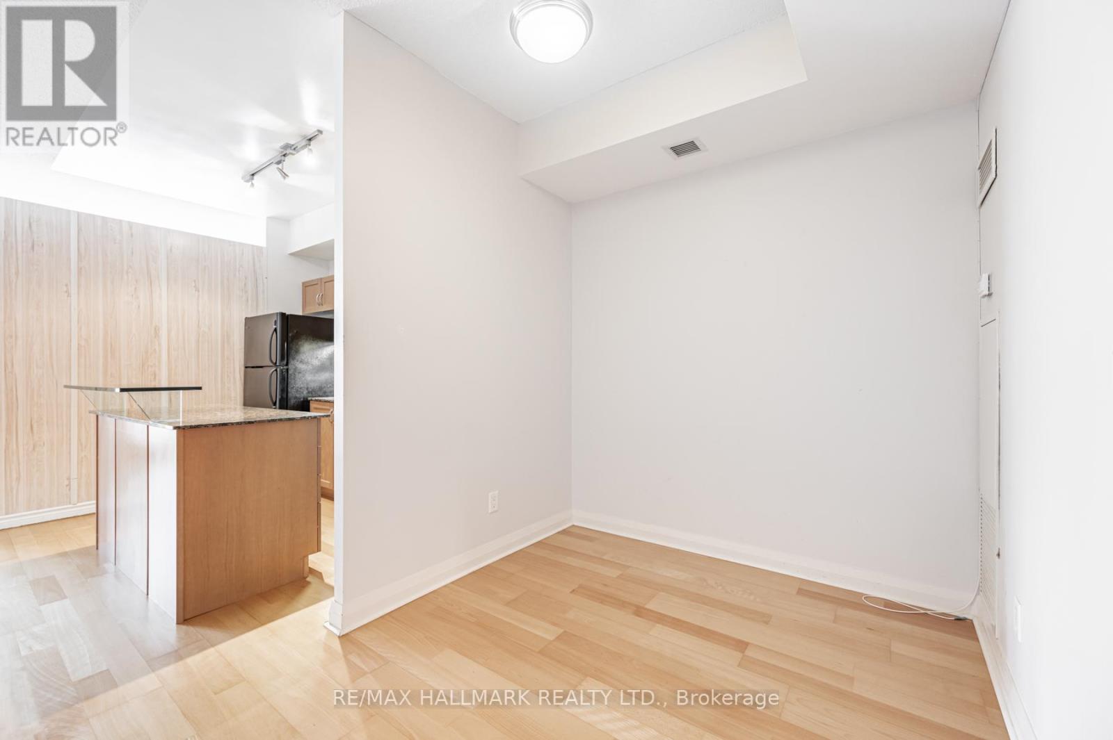 701 - 220 Victoria Street, Toronto, Ontario  M5B 2R6 - Photo 13 - C13706106