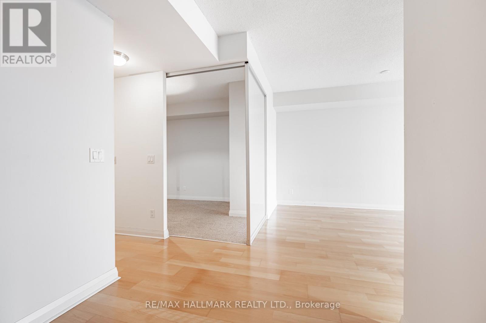 701 - 220 Victoria Street, Toronto, Ontario  M5B 2R6 - Photo 14 - C13706106