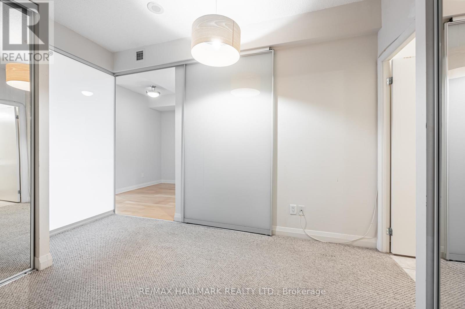 701 - 220 Victoria Street, Toronto, Ontario  M5B 2R6 - Photo 17 - C13706106