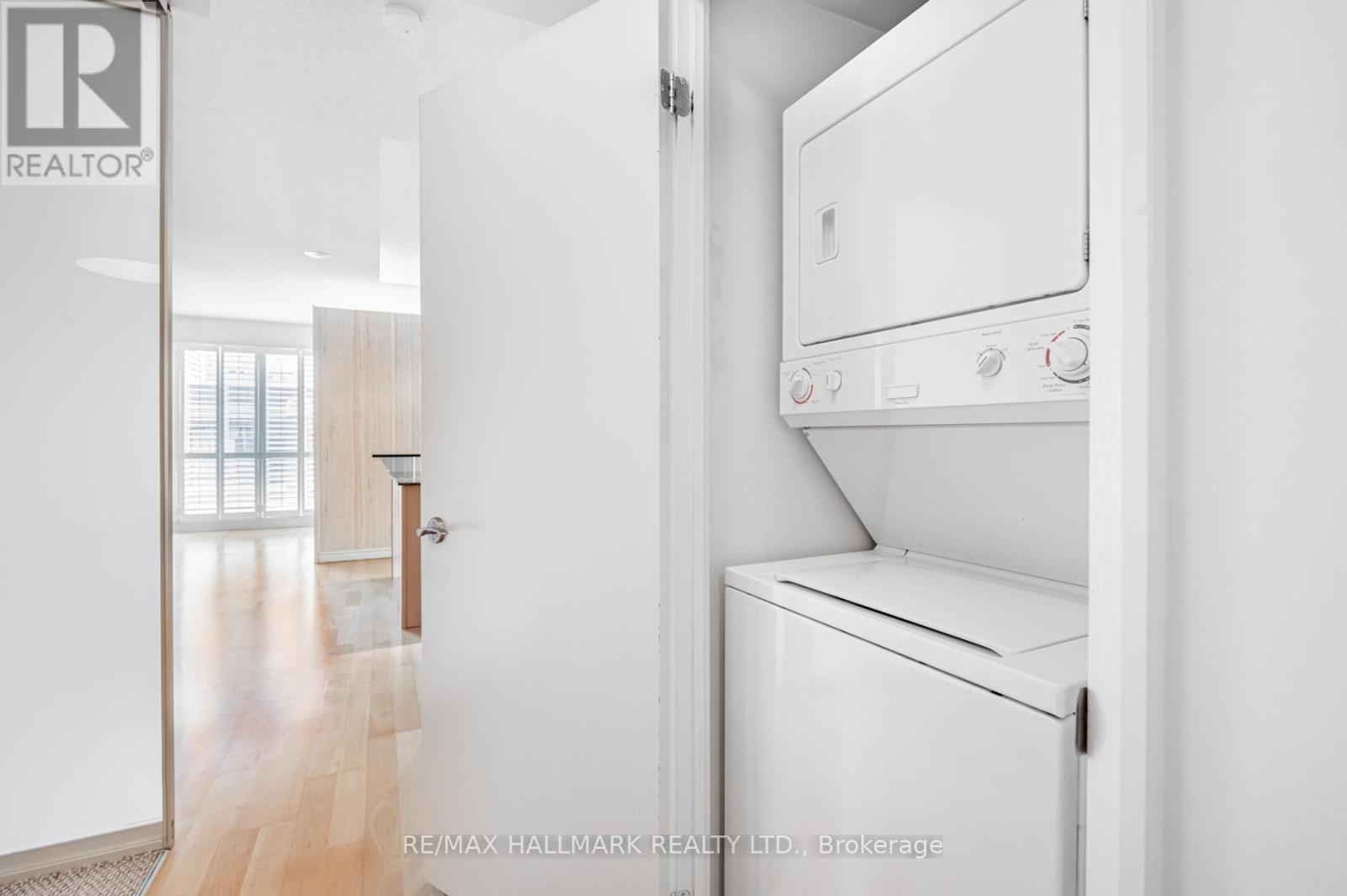 701 - 220 Victoria Street, Toronto, Ontario  M5B 2R6 - Photo 25 - C13706106