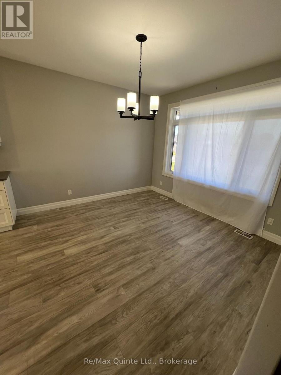 29 Gavin Crescent, Quinte West, Ontario  K8V 0H2 - Photo 10 - X13706142