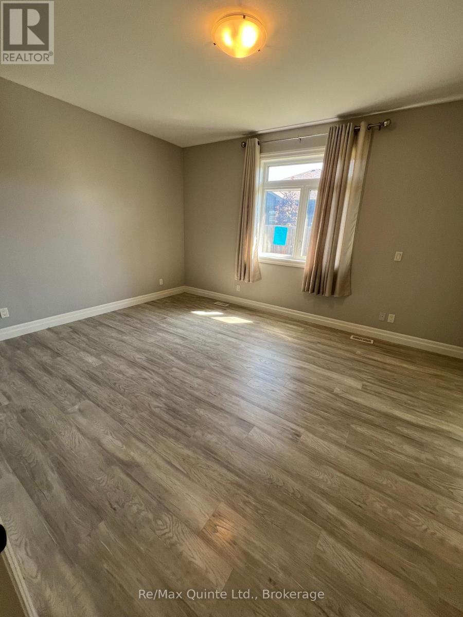 29 Gavin Crescent, Quinte West, Ontario  K8V 0H2 - Photo 15 - X13706142
