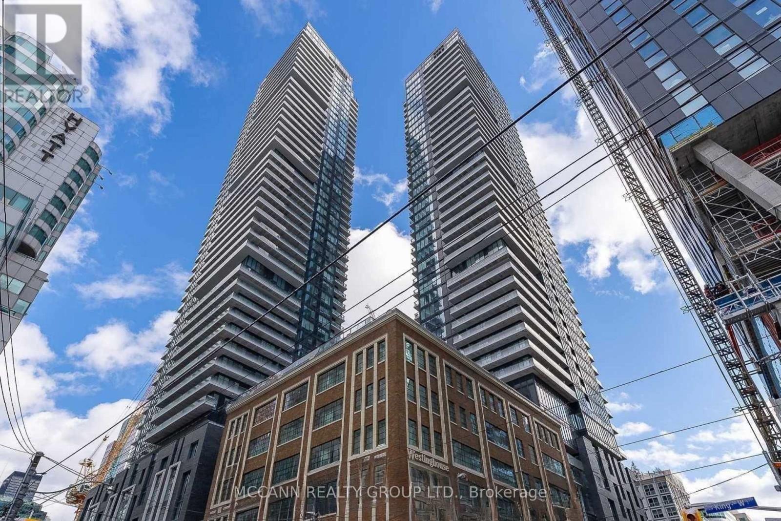2302 - 115 BLUE JAYS WAY, Toronto, Ontario