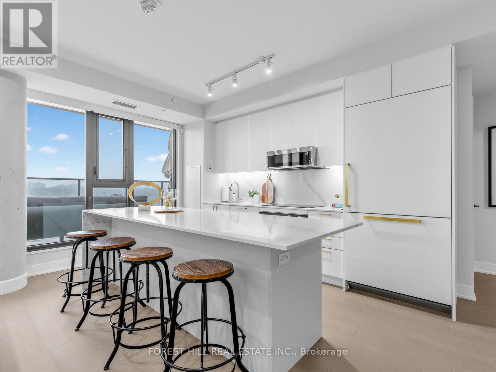 810 - 250 Lawrence Avenue W, Toronto, Ontario  M5M 1B2 - Photo 5 - C13706174
