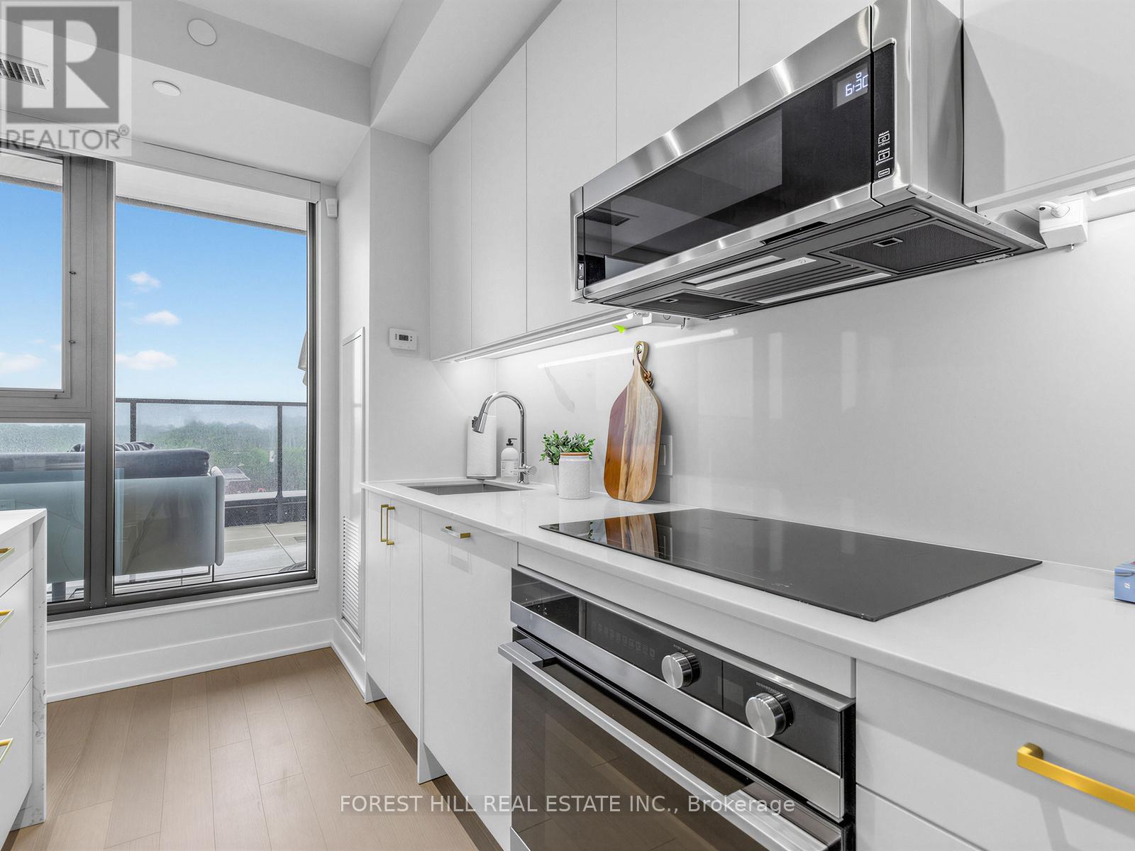 810 - 250 Lawrence Avenue W, Toronto, Ontario  M5M 1B2 - Photo 6 - C13706174