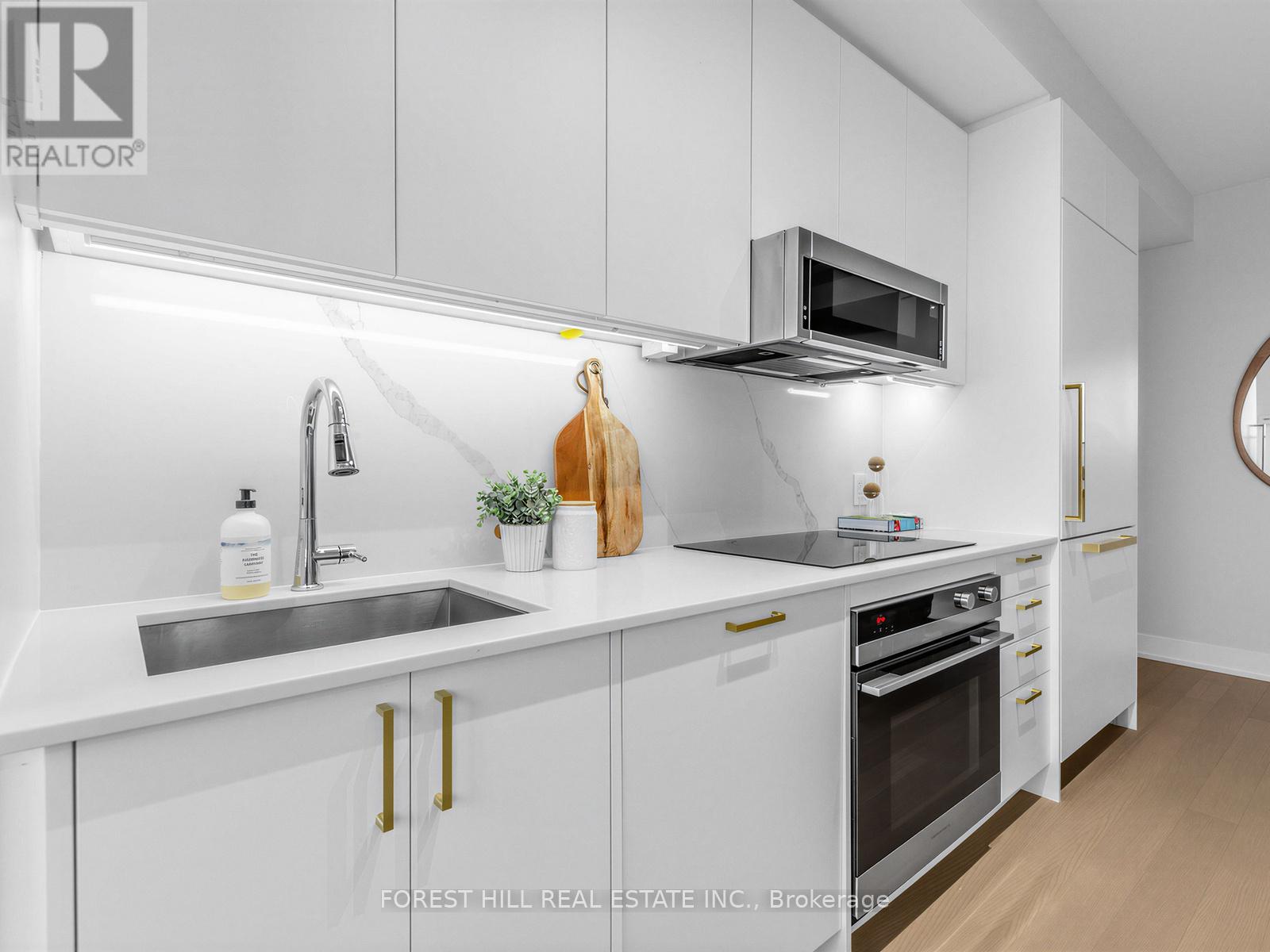 810 - 250 Lawrence Avenue W, Toronto, Ontario  M5M 1B2 - Photo 7 - C13706174