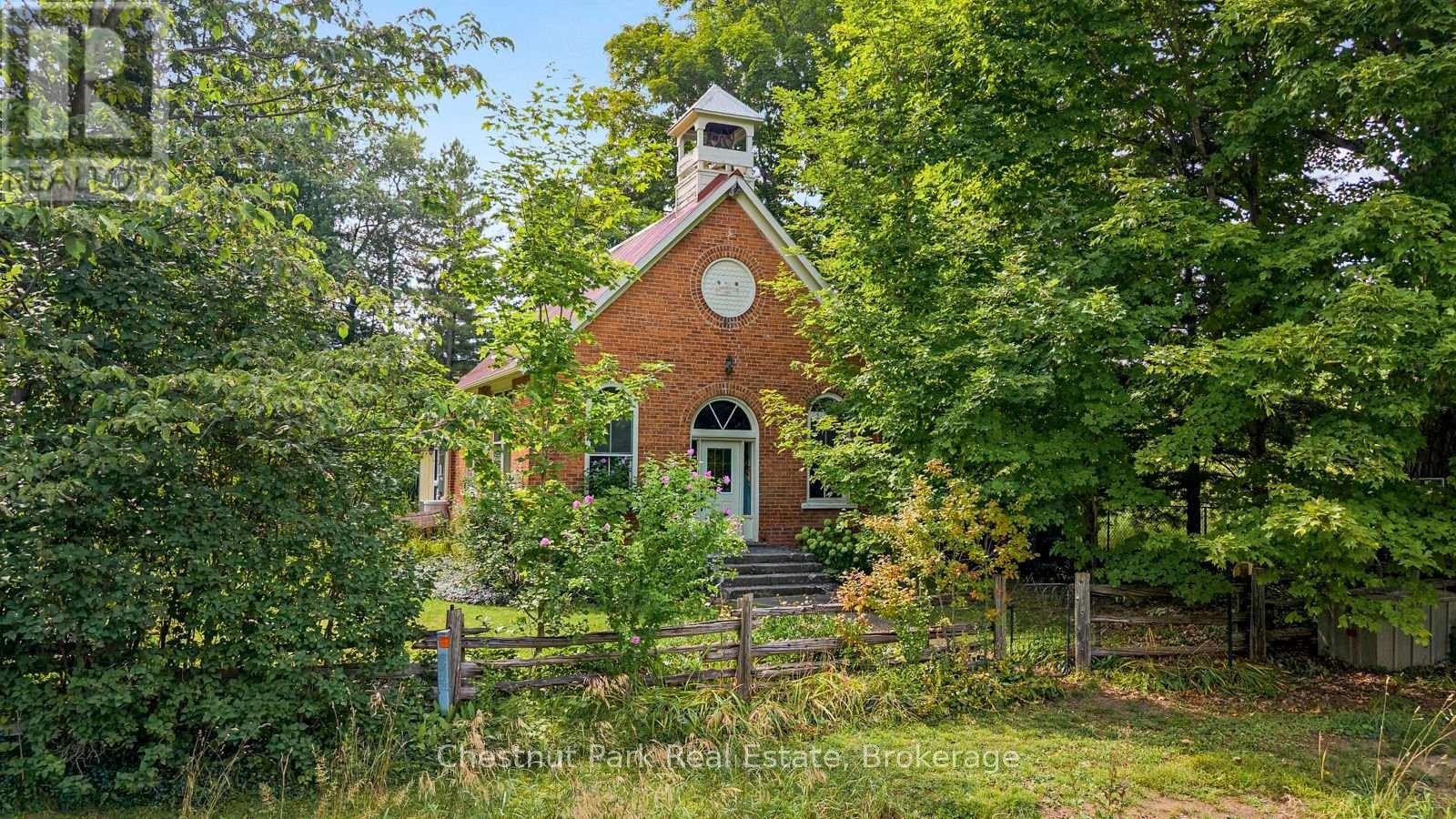 316238 3rd Line C, Grey Highlands, Ontario  N0H 1N0 - Photo 2 - X13706028