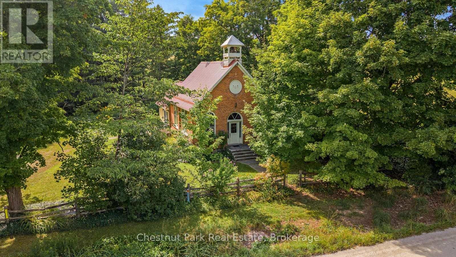 316238 3rd Line C, Grey Highlands, Ontario  N0H 1N0 - Photo 4 - X13706028