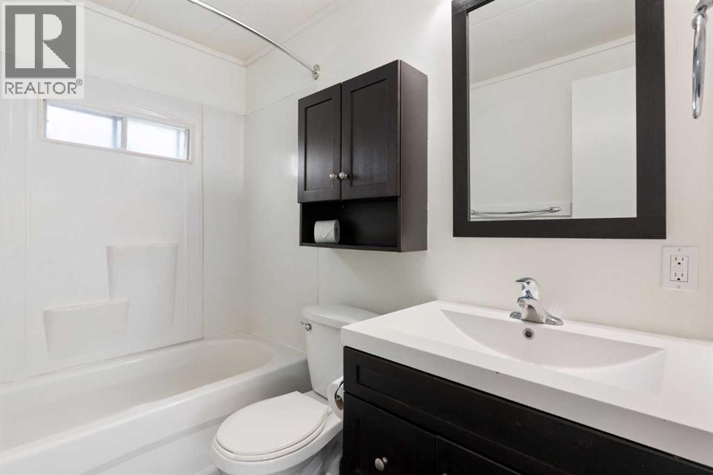 465, 3223 83 Street Nw, Calgary, Alberta  T3B 5P3 - Photo 32 - A2334545