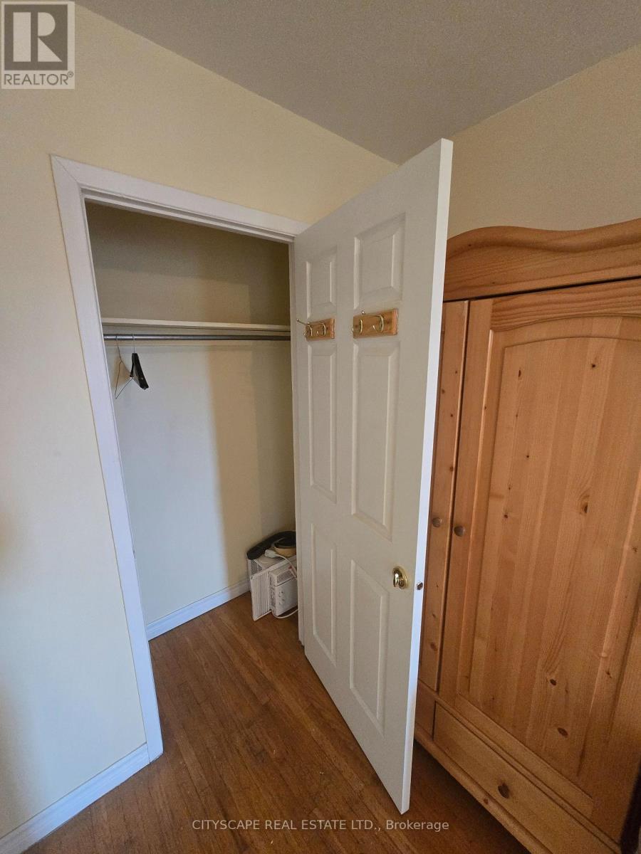 2a-Fr - 911a Danforth Avenue, Toronto, Ontario  M4J 1L8 - Photo 11 - E13706020