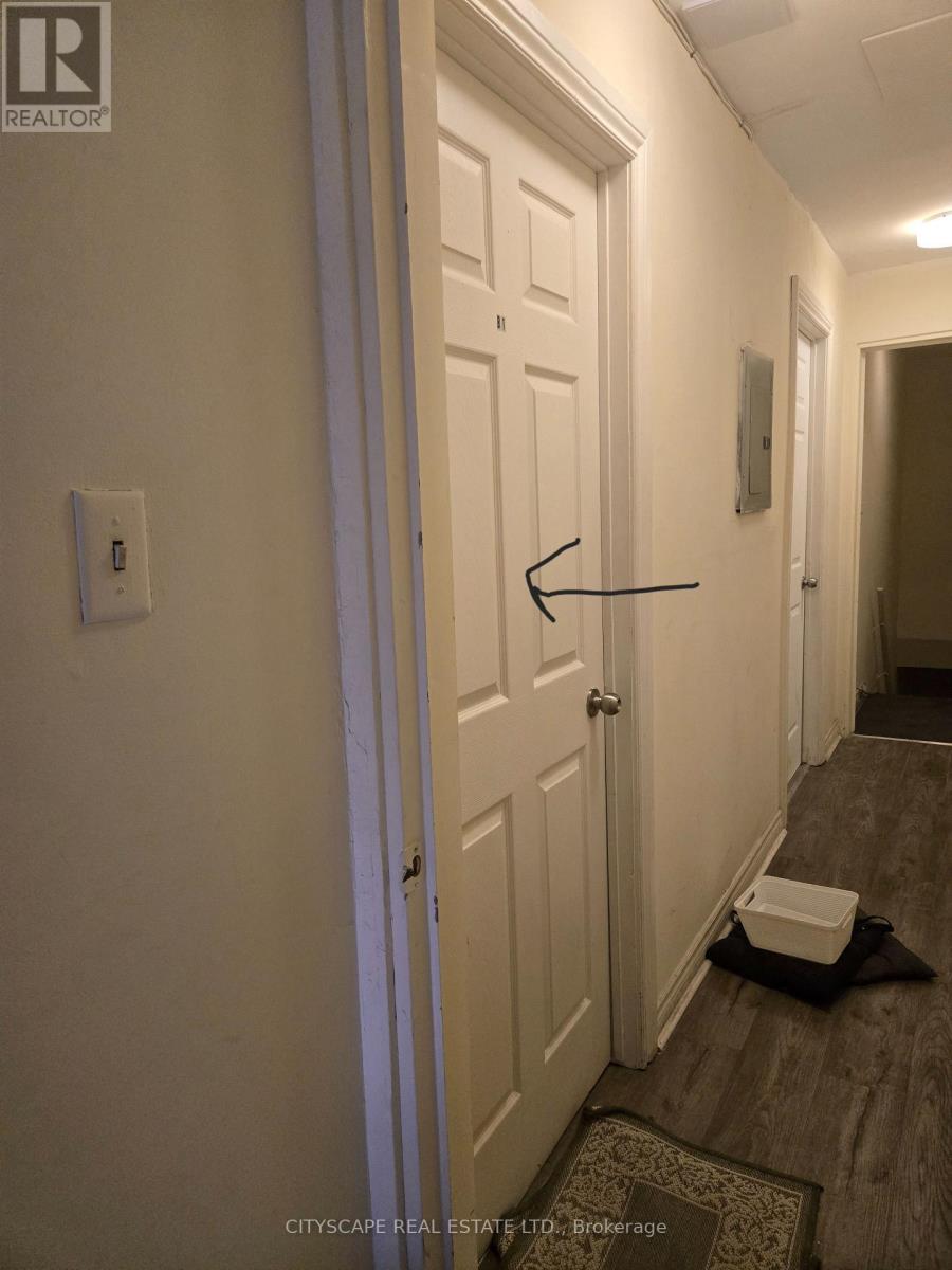 2a-Fr - 911a Danforth Avenue, Toronto, Ontario  M4J 1L8 - Photo 2 - E13706020
