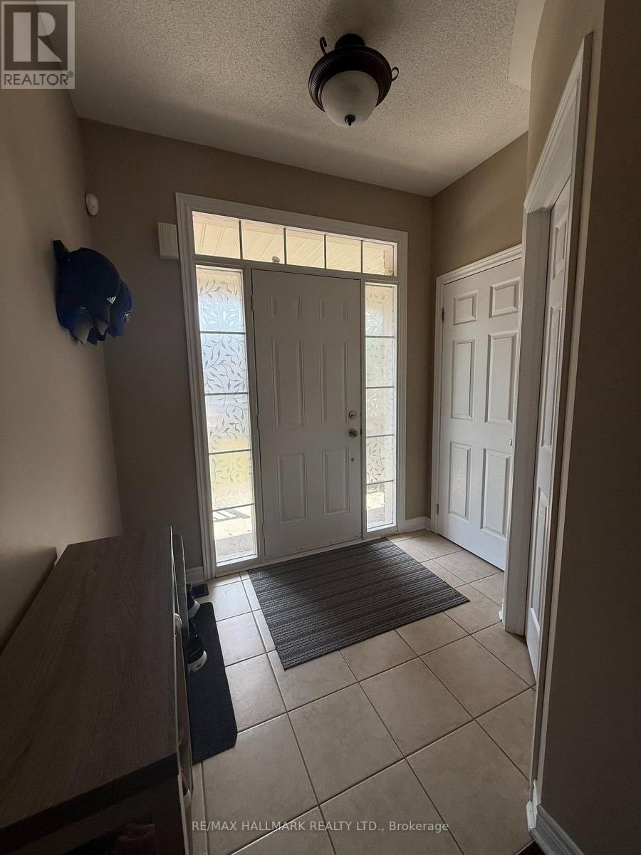 15 Arnold Johnston Street, Clarington, Ontario  L1E 2V3 - Photo 3 - E13706116