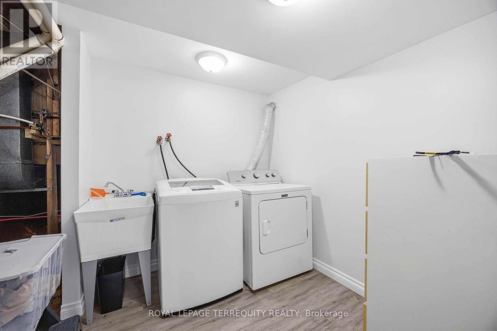 971 Oklahoma Drive, Pickering, Ontario  L1W 2H8 - Photo 32 - E13706292
