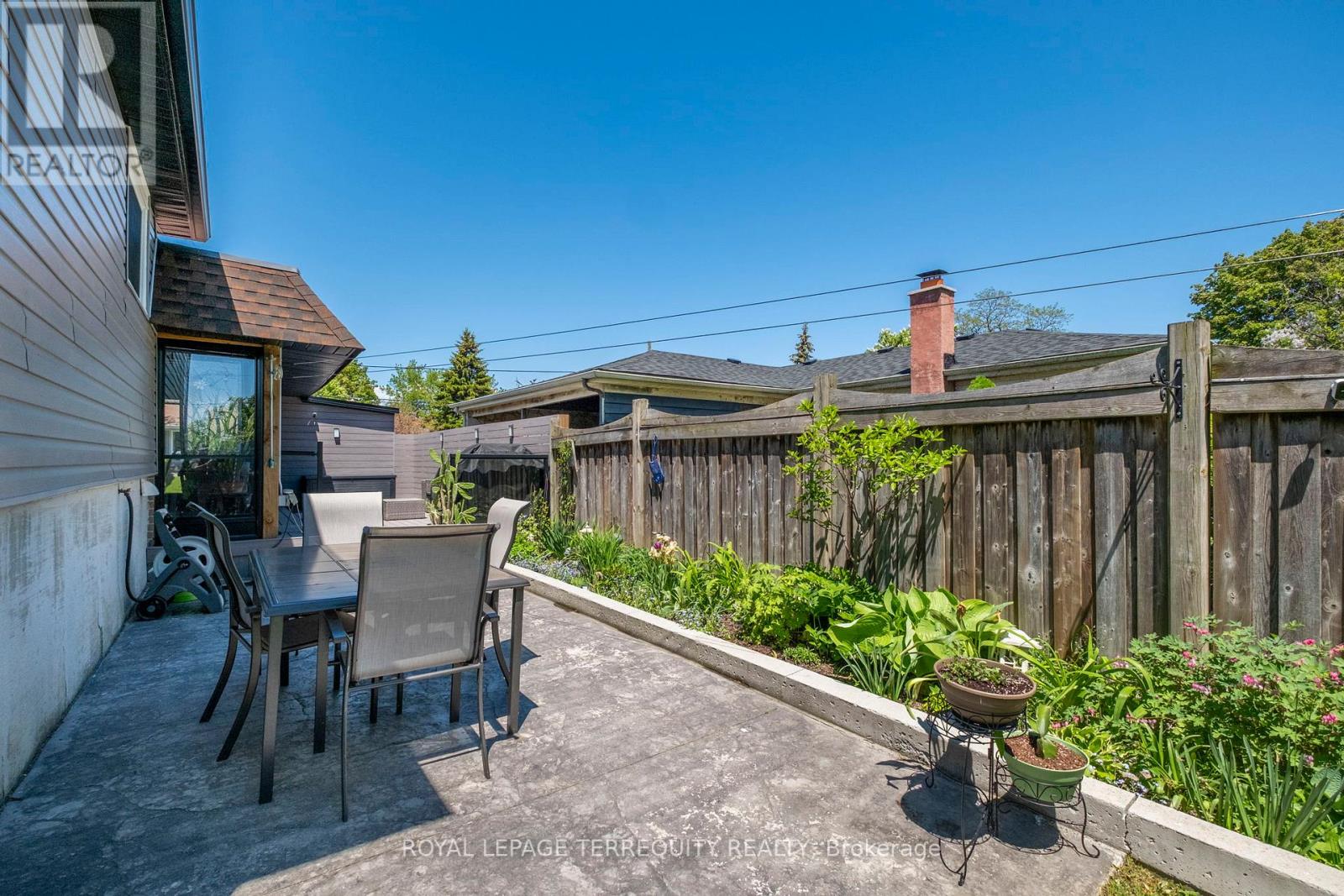 971 Oklahoma Drive, Pickering, Ontario  L1W 2H8 - Photo 37 - E13706292