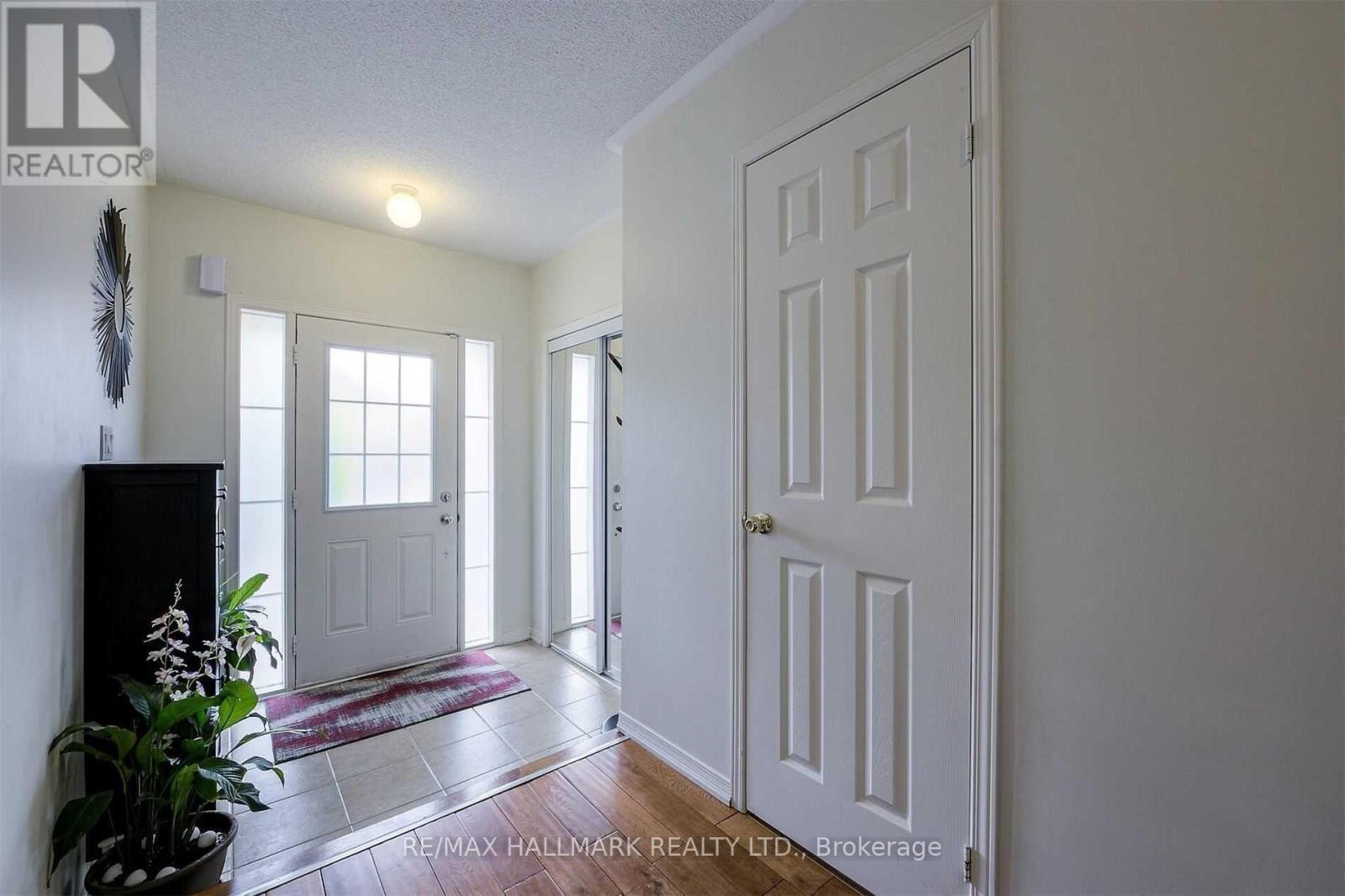 309 Golden Orchard Road, Vaughan (Patterson), Ontario  L6A 0N5 - Photo 4 - N13706034