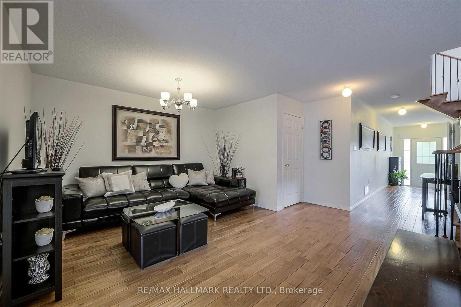 309 Golden Orchard Road, Vaughan (Patterson), Ontario  L6A 0N5 - Photo 5 - N13706034