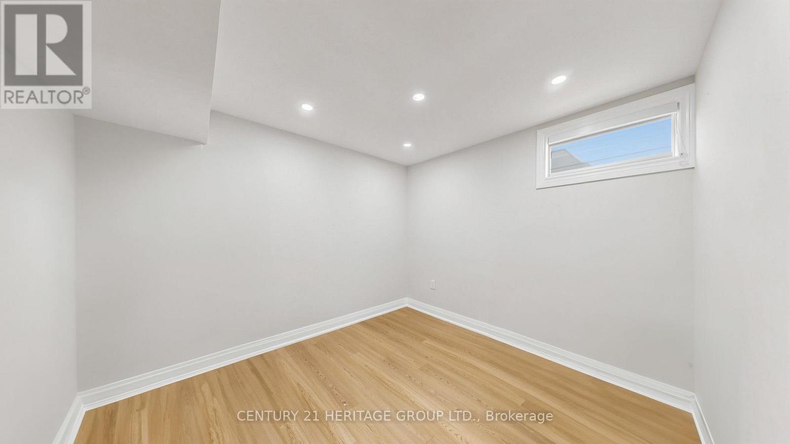 52 Lund Street, Richmond Hill (North Richvale), Ontario  L4C 5V7 - Photo 42 - N13706100
