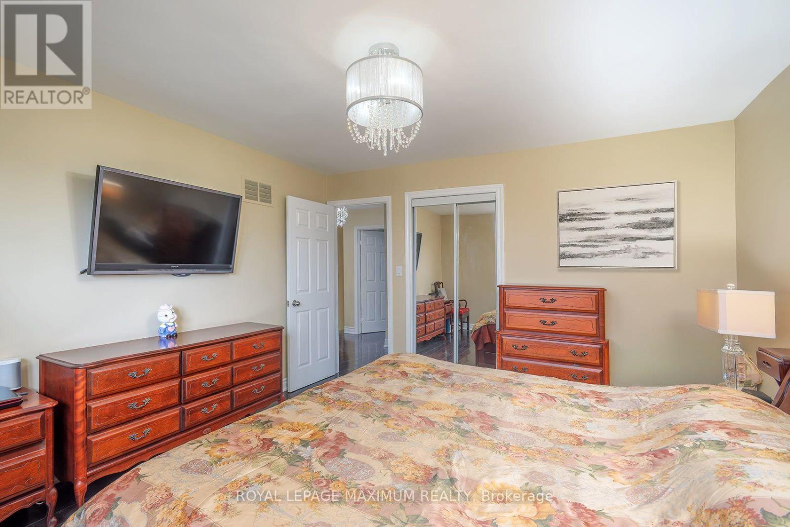 53 Aberdeen Avenue, Vaughan, Ontario  L4L 1C1 - Photo 22 - N13706130