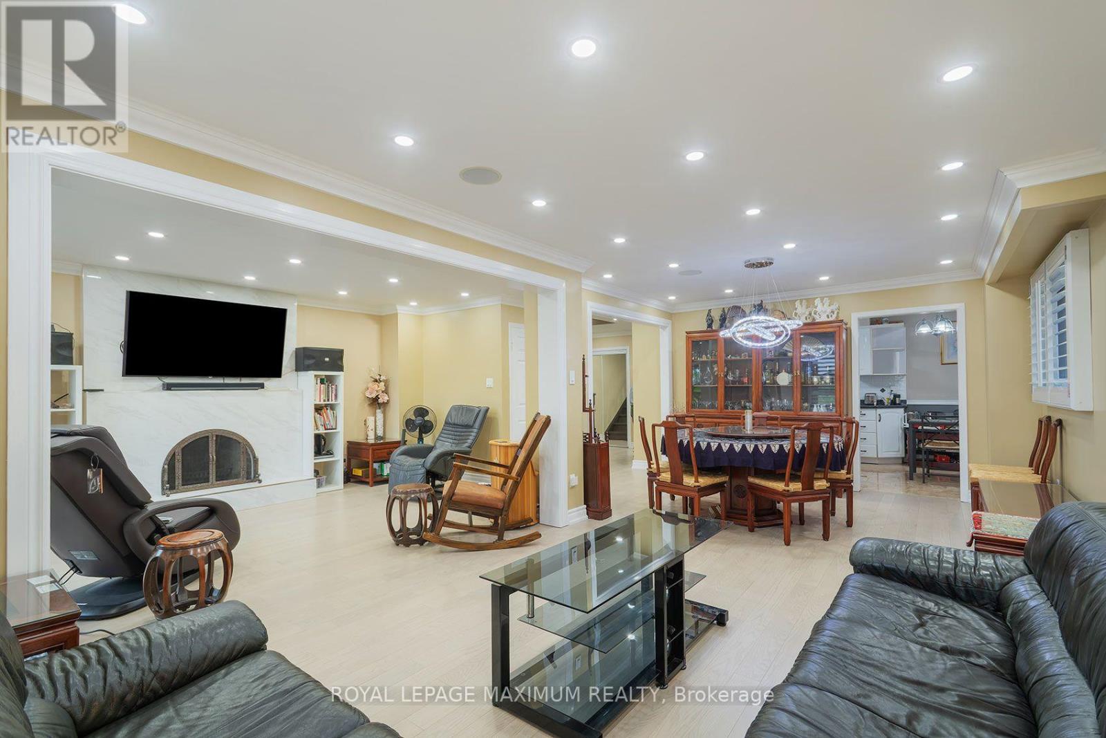 53 Aberdeen Avenue, Vaughan, Ontario  L4L 1C1 - Photo 5 - N13706130