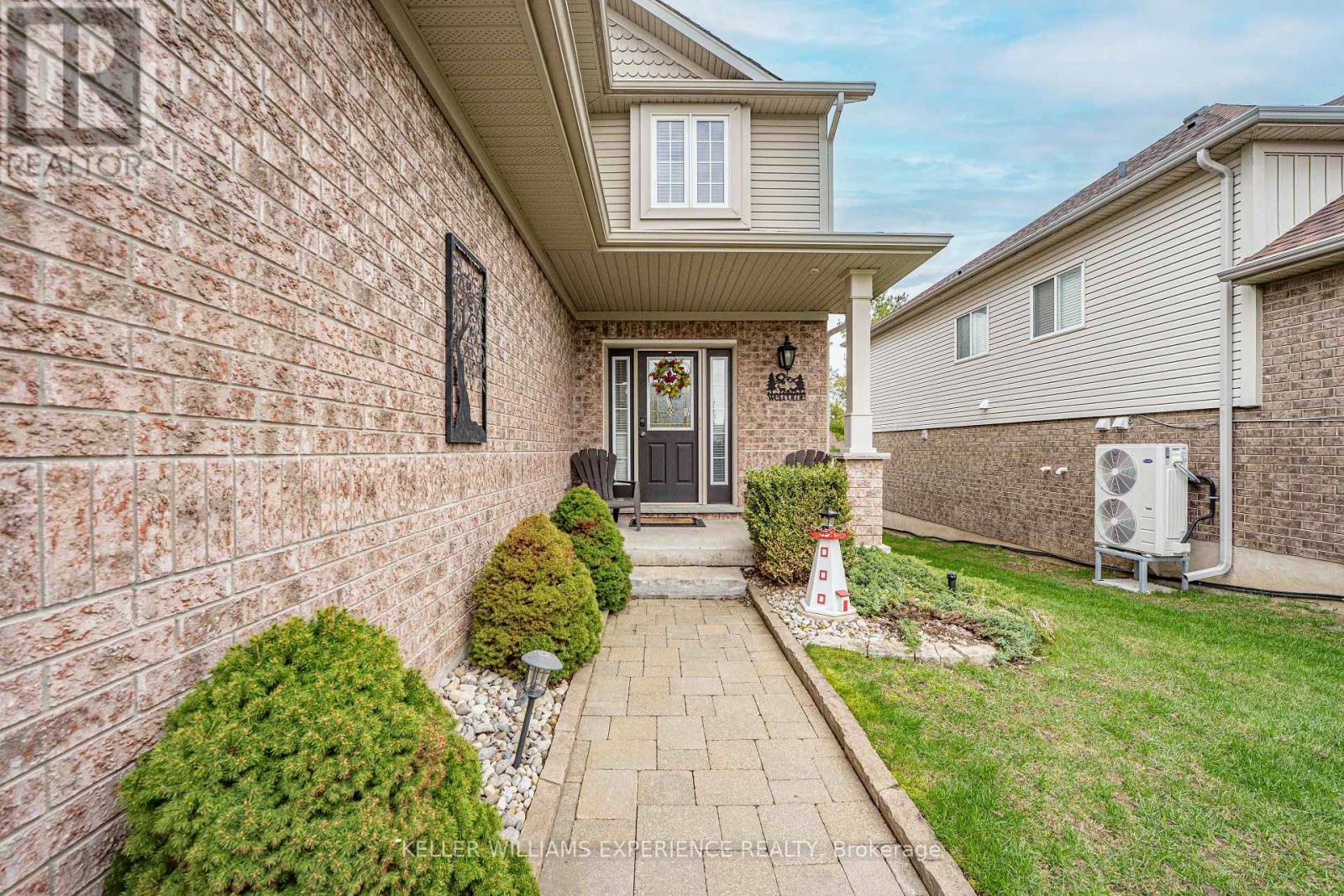 87 Armeda Clow Crescent, Essa, Ontario  L3W 0H6 - Photo 10 - N13706208