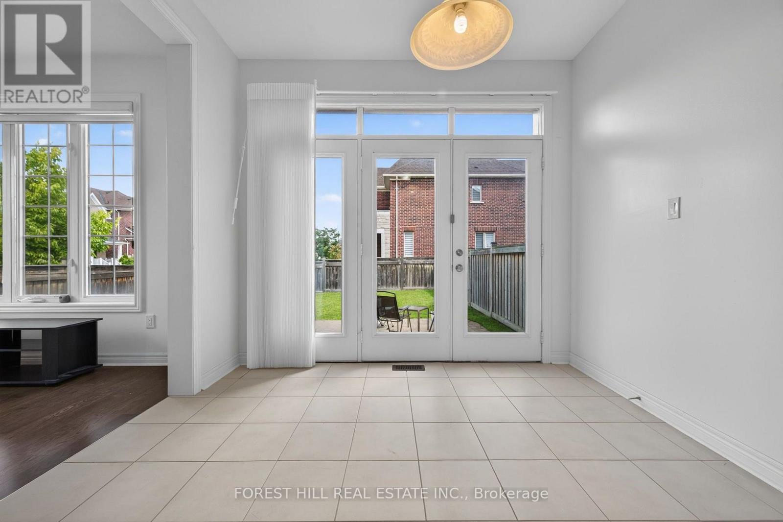 23 Cobb Street, Aurora, Ontario L4G 0W9 - Photo 10 - N13706286
