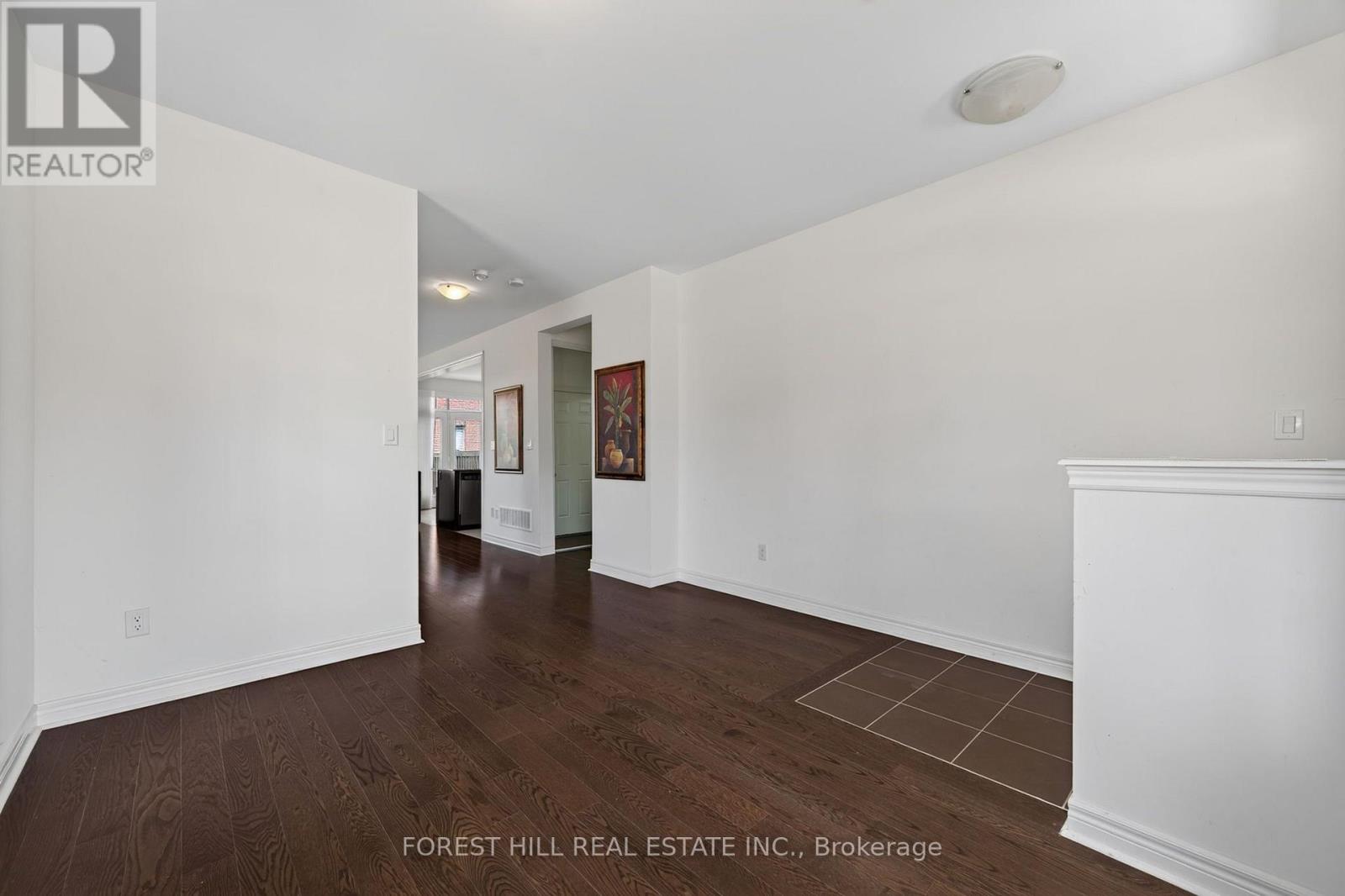 23 Cobb Street, Aurora, Ontario L4G 0W9 - Photo 4 - N13706286