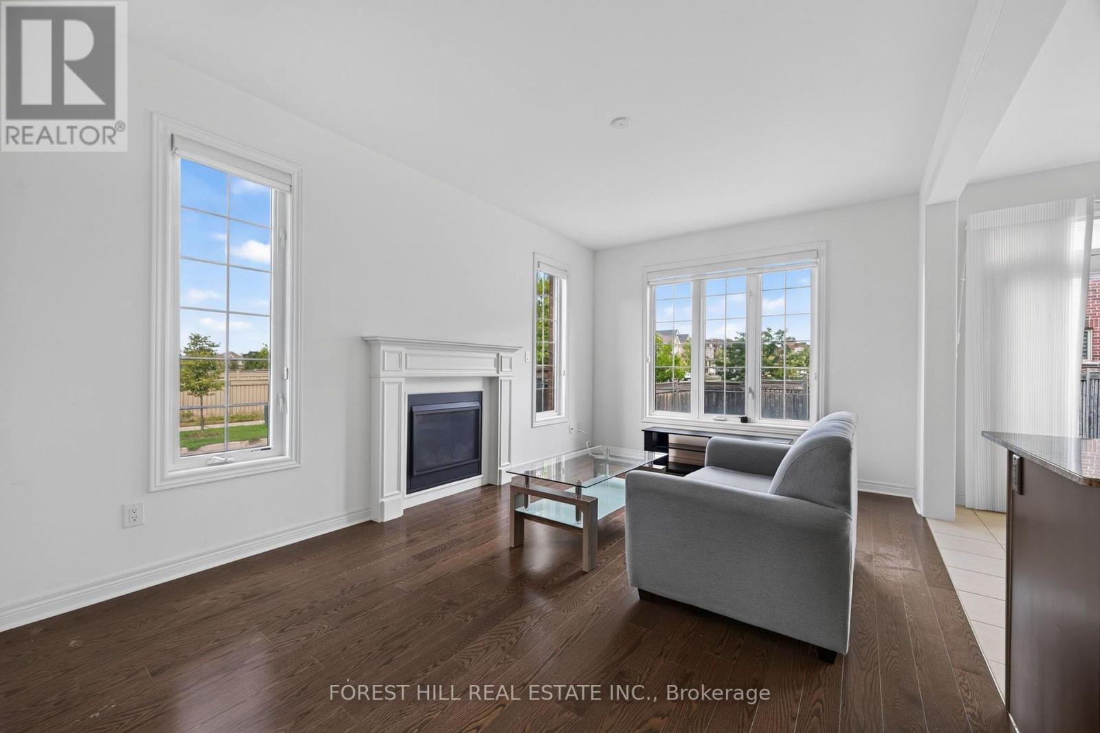 23 Cobb Street, Aurora, Ontario L4G 0W9 - Photo 6 - N13706286