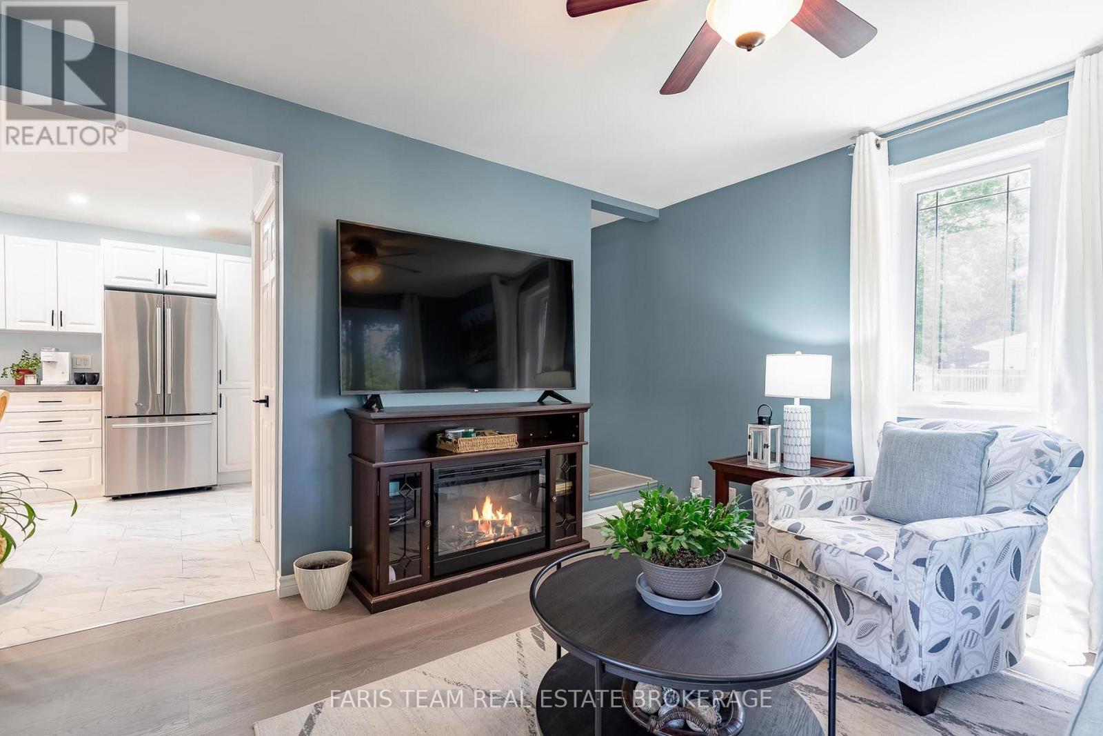 775 Ontario Street, Midland, Ontario  L4R 1A6 - Photo 15 - S13706024